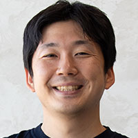 新卒入社 2009年入社 経営企画本部 坪沼